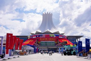 东风风行亮相东盟博览会 绽放中国智造光芒