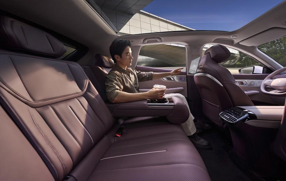 15万级标配华为乾崑豪华SUV，全新深蓝S07上市，15.69万元起