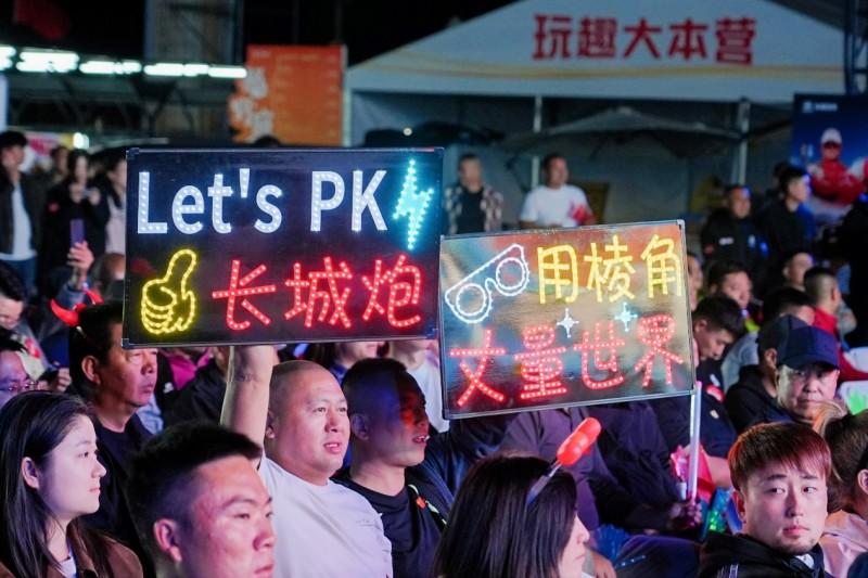 从赛场到沙海：长城炮全性能家族驰骋阿拉善 引领中国皮卡文化跃升