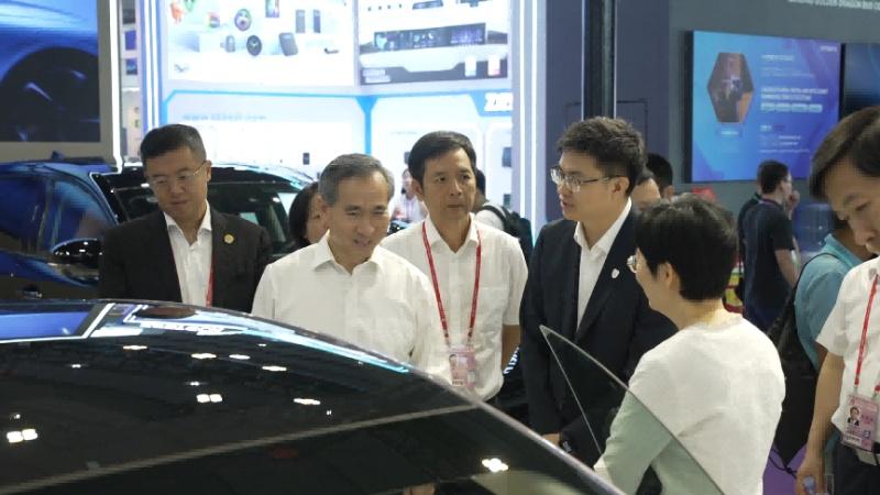 东风风行登陆广交会舞台 新能源阵容亮相获全球瞩目