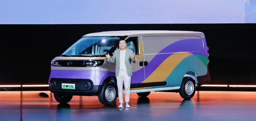 以用户事业为己业！上汽大通大拿纯电轻客9.58万起重构大VAN生态格局