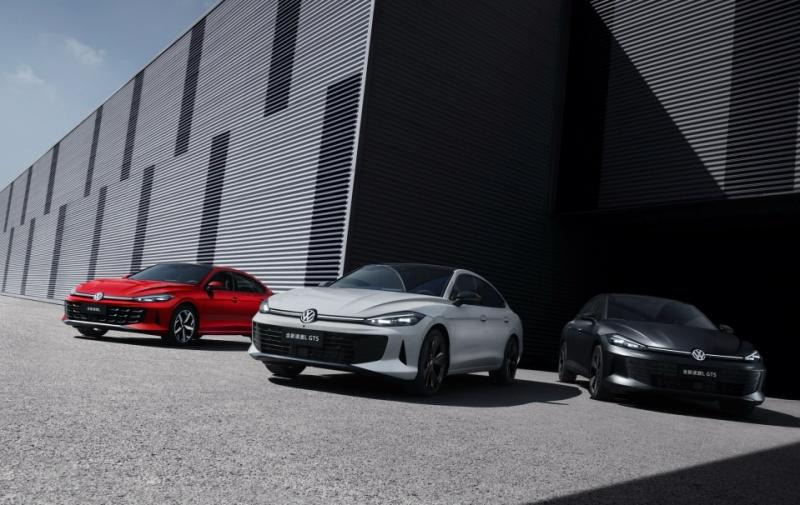 收官之战落幕！全新凌渡L GTS赛车助力上汽大众333车队夺得2025 CTCC中国杯TCS组年度车队杯冠军