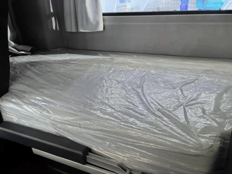 不玩虚的！东风天龙GX智能干线牵引车助新手秒变老司机