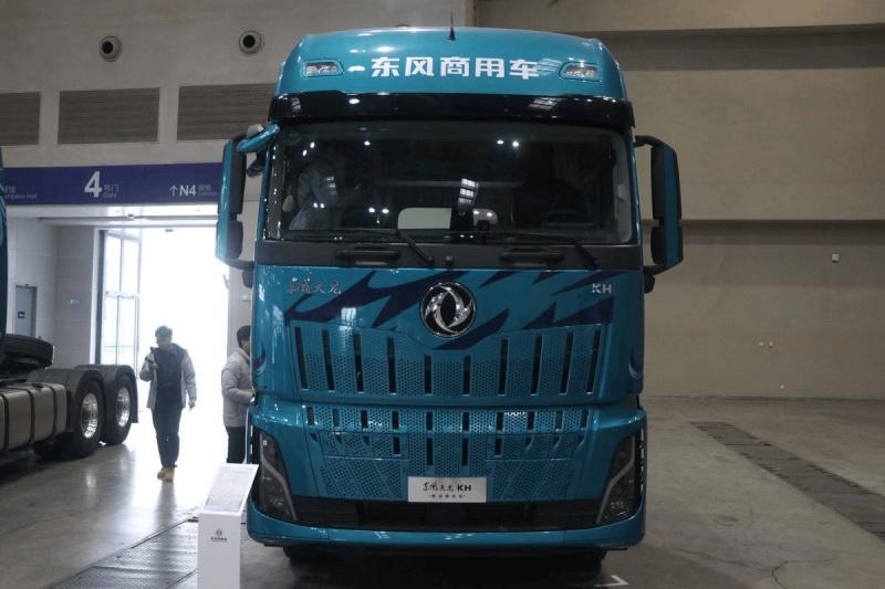 全新平台亮相！东风商用车2026年合作伙伴大会盛大启幕 剑指17.6万台