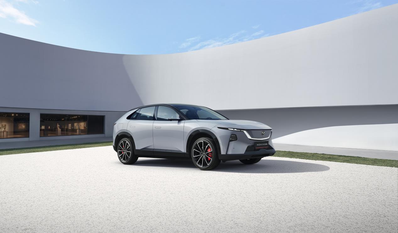 MAZDA EZ-60运动版焕新上市 CX-50全系13.98万起，长安马自达马年再加码 国补正当时