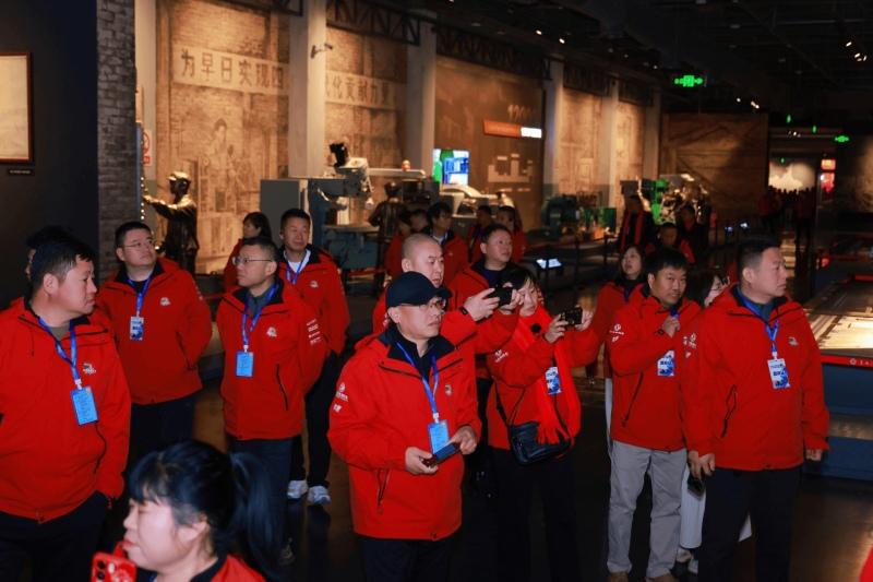十年归故里 天龙哥俱乐部2026年客户盛典开启东风文化之旅!