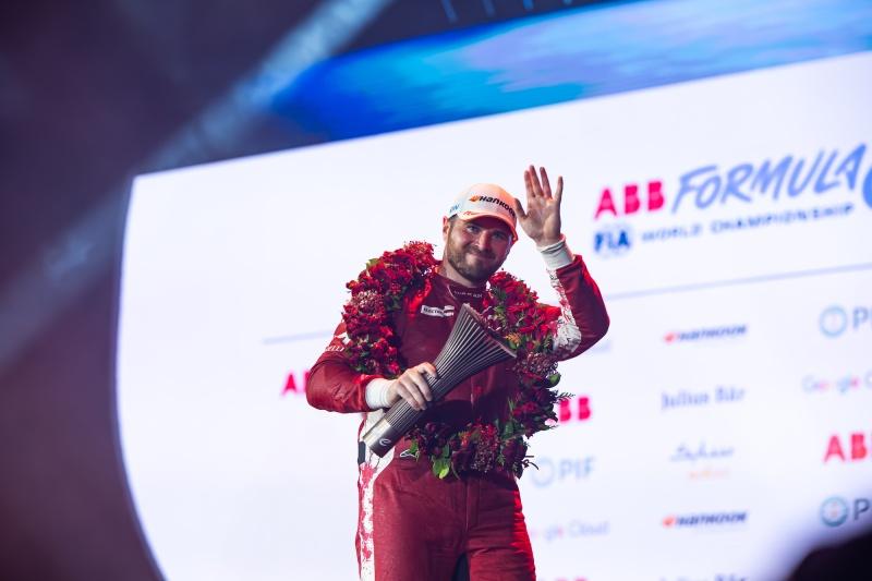 日产Formula E车队在吉达斩获第十二赛季第三个领奖台