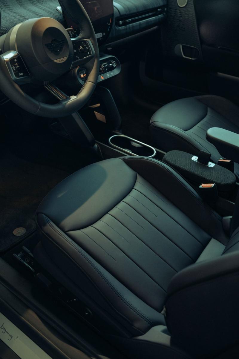 电动MINI COOPER PAUL SMITH设计师款下周上市