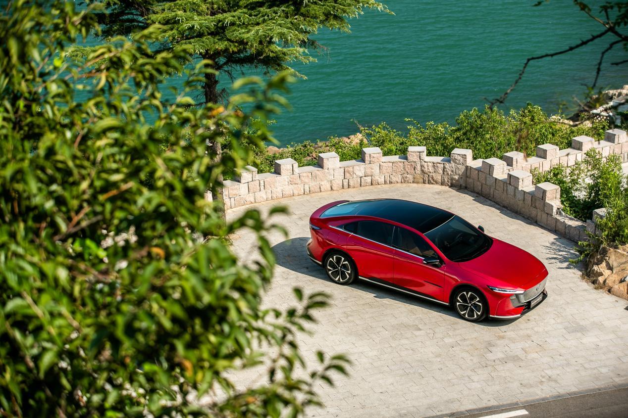 MAZDA EZ-6荣膺2026世界年度设计车大奖