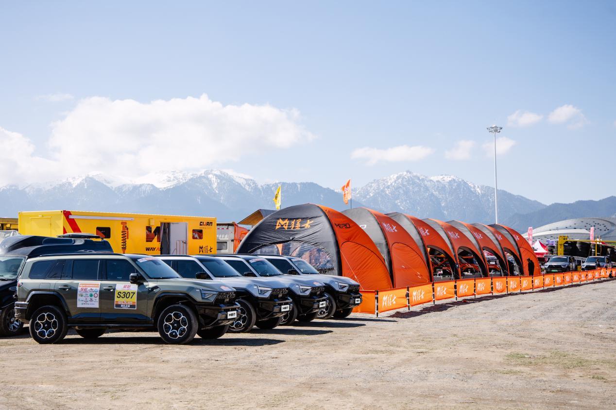 2026环塔拉力赛发车！猛士车队正式踏上极限试炼场，迎接硬核大考！