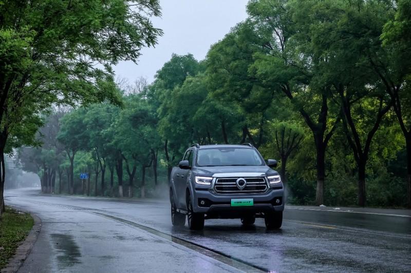 为性能而生 为极致而来 深度试驾“真新能源皮卡”长城炮Hi4-T